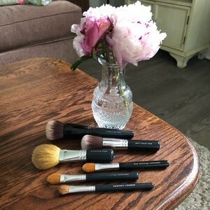 Bare Minerals / Escentuals Brush Set Smoothing • Soft Focus • Shadow • Concealer
